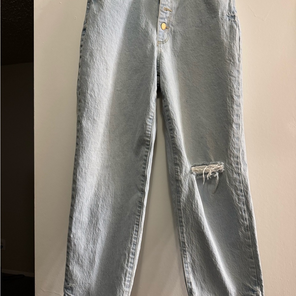 Universal Thread Light Blue Straight Leg Jeans